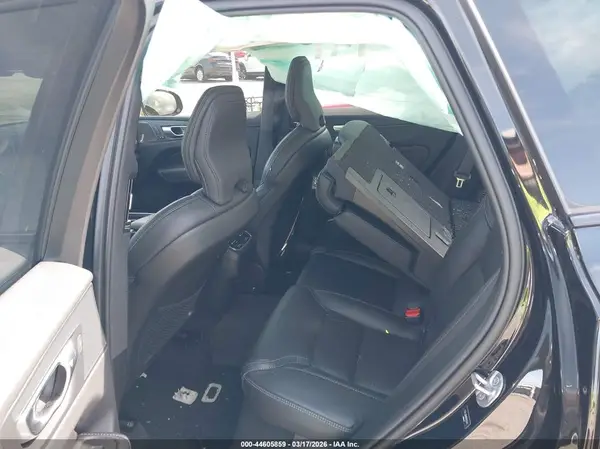 YV4L12RM1R1822242 2024 VOLVO XC60 - Image 8