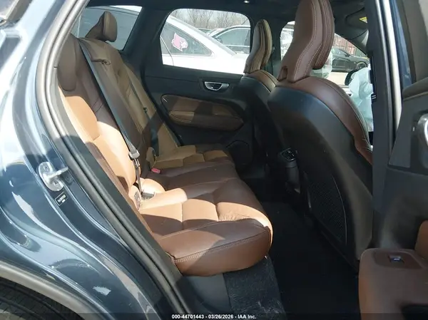YV4L12RM2R1791566 2024 VOLVO XC60 - Image 8