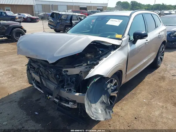 YV4L12RM4R1819125 2024 VOLVO XC60 - Image 2