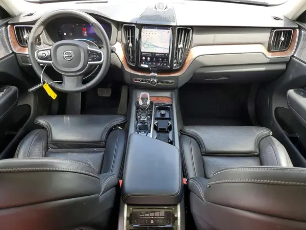 YV4L12RM5P1264747 2023 VOLVO XC60 - Image 8