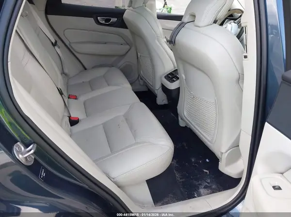 YV4L12RM5R1836709 2024 VOLVO XC60 - Image 8