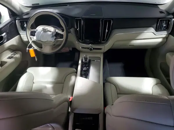 YV4L12RM7R1873485 2024 VOLVO XC60 - Image 8