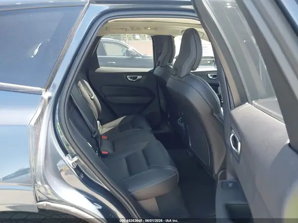 YV4L12RM9R1835630 2024 VOLVO XC60 - Image 8