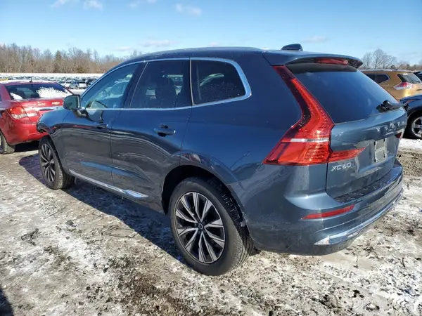 YV4L12RN0P1272294 2023 VOLVO XC60 - Image 2