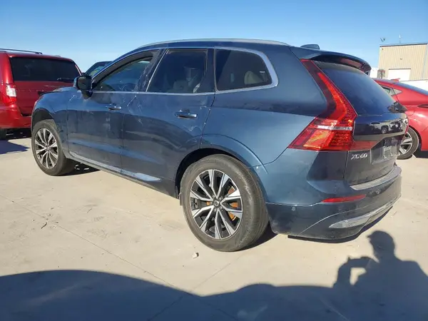 YV4L12RN0P1272666 2023 VOLVO XC60 - Image 2