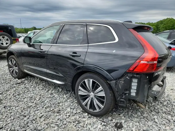YV4L12RN0P1337886 2023 VOLVO XC60 - Image 2