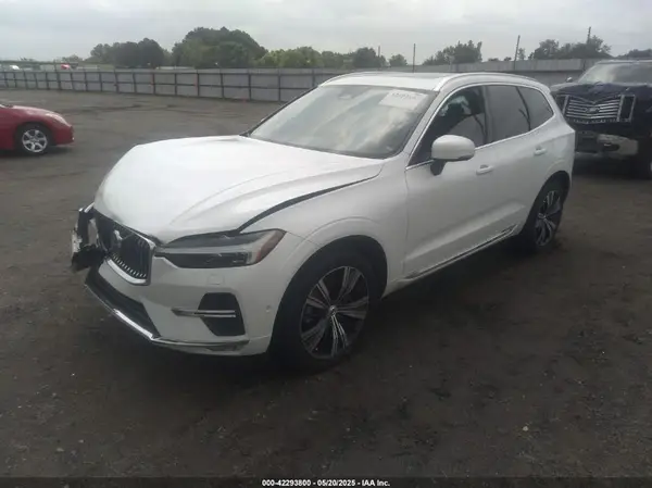 YV4L12RN1P1205347 2023 VOLVO XC60 - Image 2