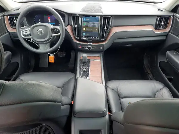 YV4L12RN1P1339680 2023 VOLVO XC60 - Image 8