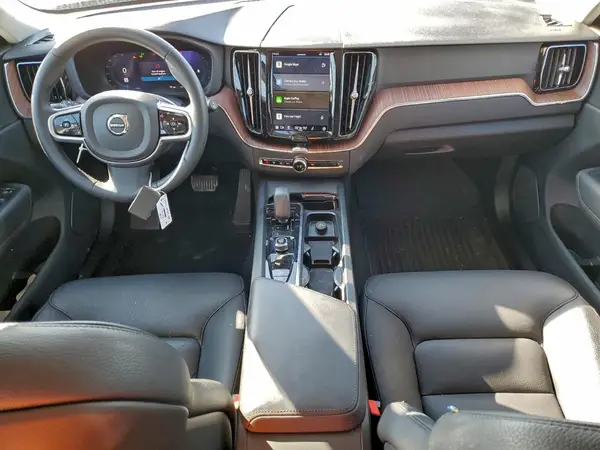 YV4L12RN7P1322639 2023 VOLVO XC60 - Image 8