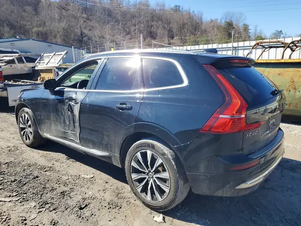 YV4L12RN7P1375177 2023 VOLVO XC60 - Image 2