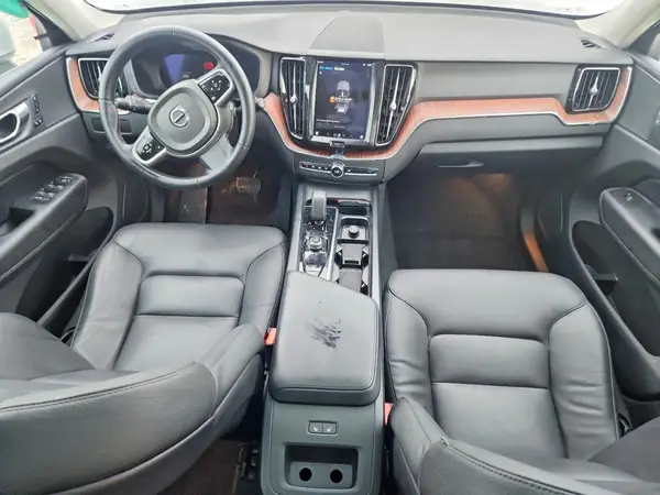 YV4L12RN8P1354113 2023 VOLVO XC60 - Image 8