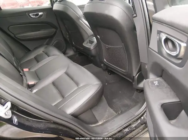 YV4L12RV3P1379839 2023 VOLVO XC60 - Image 8