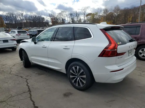 YV4L12RV4P1380806 2023 VOLVO XC60 - Image 2