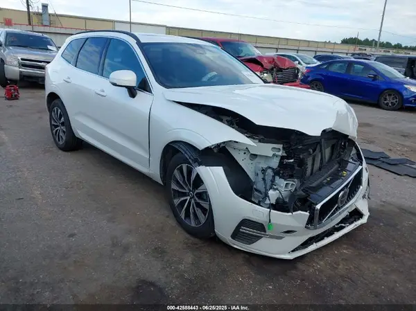 YV4L12RV7P1375504 2023 VOLVO XC60 - Image 1