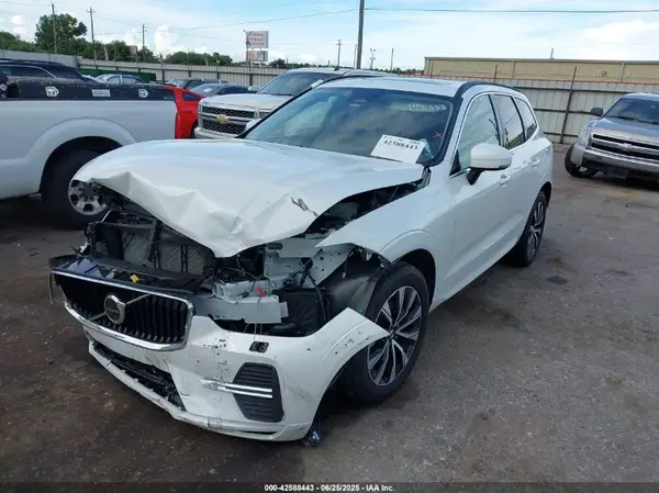 YV4L12RV7P1375504 2023 VOLVO XC60 - Image 2