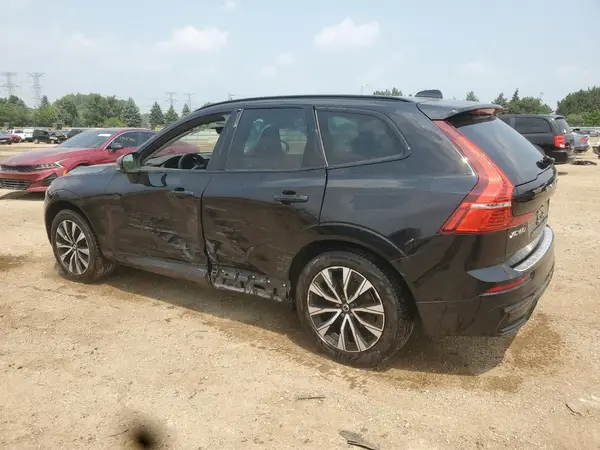 YV4L12RW0P1282980 2023 VOLVO XC60 - Image 2