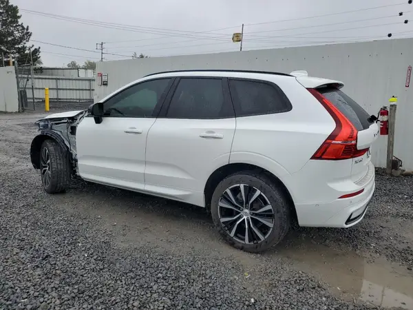 YV4L12RW0P1294949 2023 VOLVO XC60 - Image 2