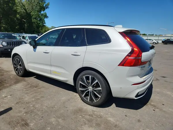 YV4L12RW0P1335189 2023 VOLVO XC60 - Image 2