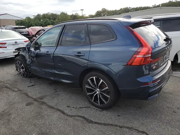 YV4L12RW0P1374266 2023 VOLVO XC60 - Image 2