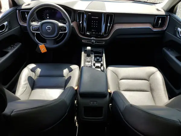YV4L12RW0P1384747 2023 VOLVO XC60 - Image 8