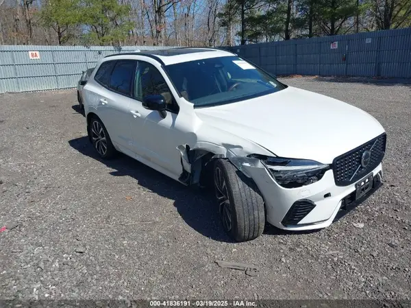 YV4L12RW3P1332481 2023 VOLVO XC60 - Image 1