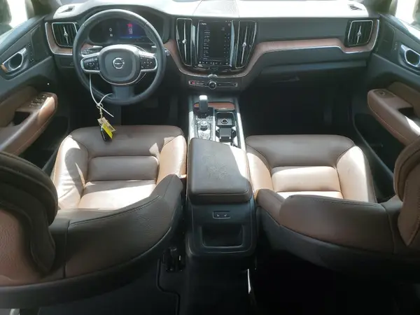 YV4L12RW6P1266430 2023 VOLVO XC60 - Image 8