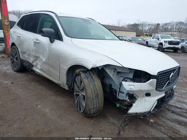 YV4L12RW8P1340687 2023 VOLVO XC60 - Image 1