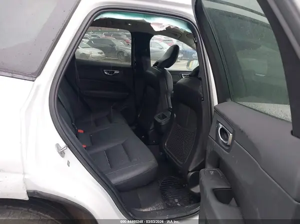 YV4L12RW8P1340687 2023 VOLVO XC60 - Image 8