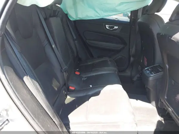 YV4L12RX0P1278582 2023 VOLVO XC60 - Image 8