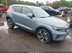 YV4L12UA0P2053589 2023 VOLVO XC40