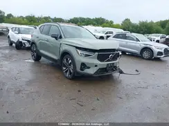 YV4L12UC0S2559627 2025 VOLVO XC40