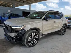 YV4L12UC2S2452420 2025 VOLVO XC40