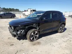 YV4L12UC2S2563825 2025 VOLVO XC40