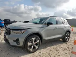 YV4L12UC3S2592377 2025 VOLVO XC40