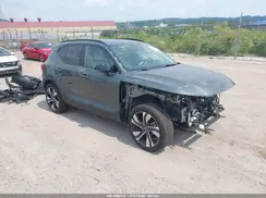 YV4L12UC4T2772243 2026 VOLVO XC40