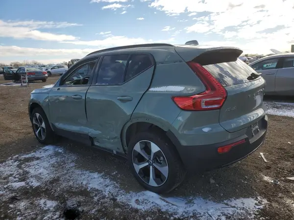 YV4L12UC5S2484021 2025 VOLVO XC40 - Image 2