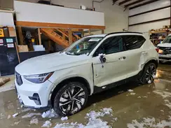 YV4L12UC5S2537333 2025 VOLVO XC40