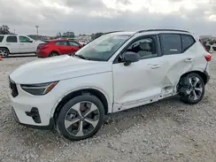 YV4L12UC5S2609227 2025 VOLVO XC40