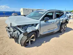 YV4L12UC5T2734701 2026 VOLVO XC40