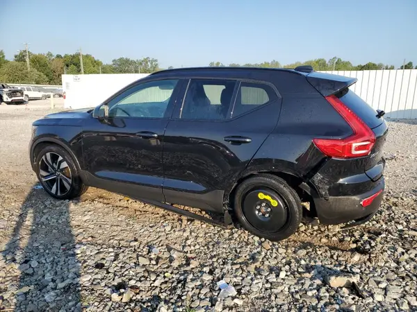 YV4L12UC6S2512330 2025 VOLVO XC40 - Image 2