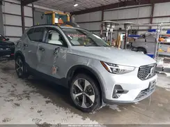YV4L12UC7S2534997 2025 VOLVO XC40