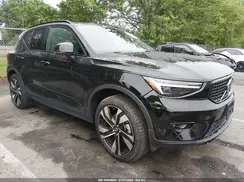 YV4L12UC8S2609044 2025 VOLVO XC40