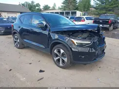 YV4L12UC9S2476603 2025 VOLVO XC40