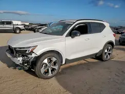 YV4L12UCXS2598323 2025 VOLVO XC40