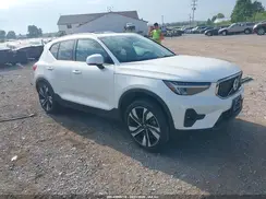 YV4L12UE0P2083632 2023 VOLVO XC40