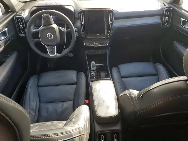 YV4L12UE0R2249313 2024 VOLVO XC40 - Image 8