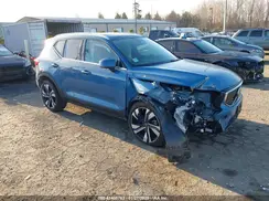 YV4L12UE1R2216840 2024 VOLVO XC40
