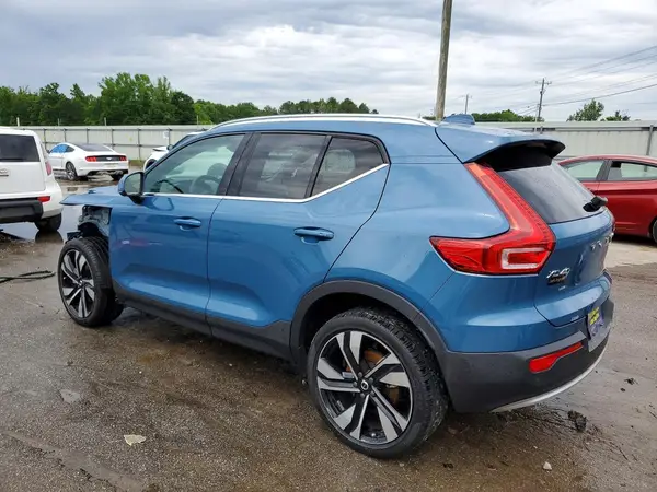 YV4L12UE2R2214501 2024 VOLVO XC40 - Image 2