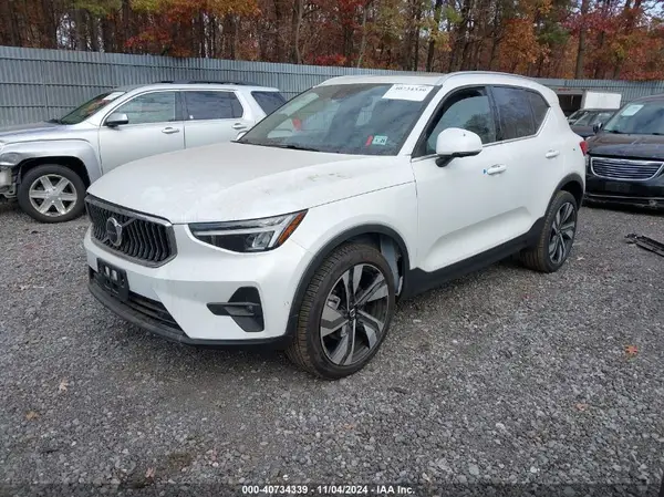 YV4L12UE2R2356332 2024 VOLVO XC40 - Image 2