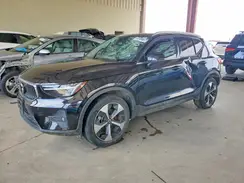 YV4L12UE2S2562806 2025 VOLVO XC40